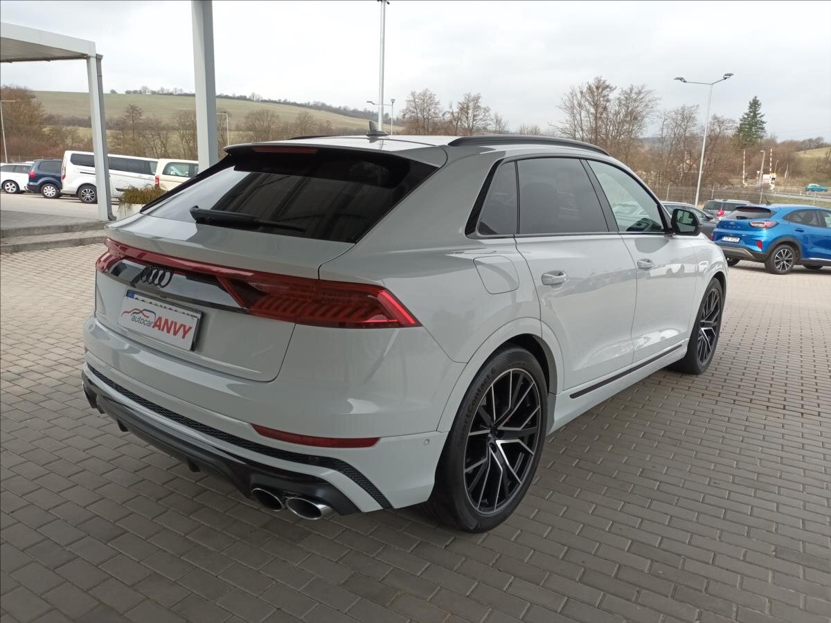 Audi SQ8 SUV / Terénní 4,0 l 320 kw