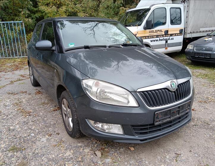 Škoda Fabia 16
