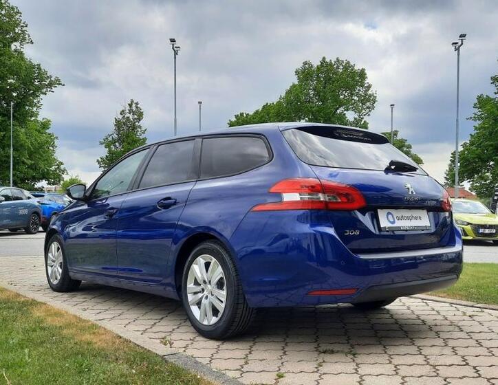 Peugeot 308 11