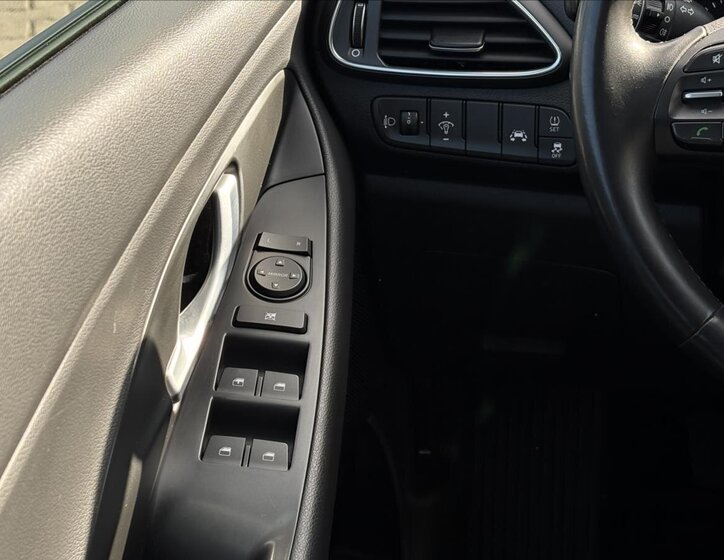 Hyundai i30 Kombi 1,4 l 103 kw