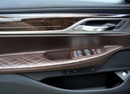 BMW Řada 7 15