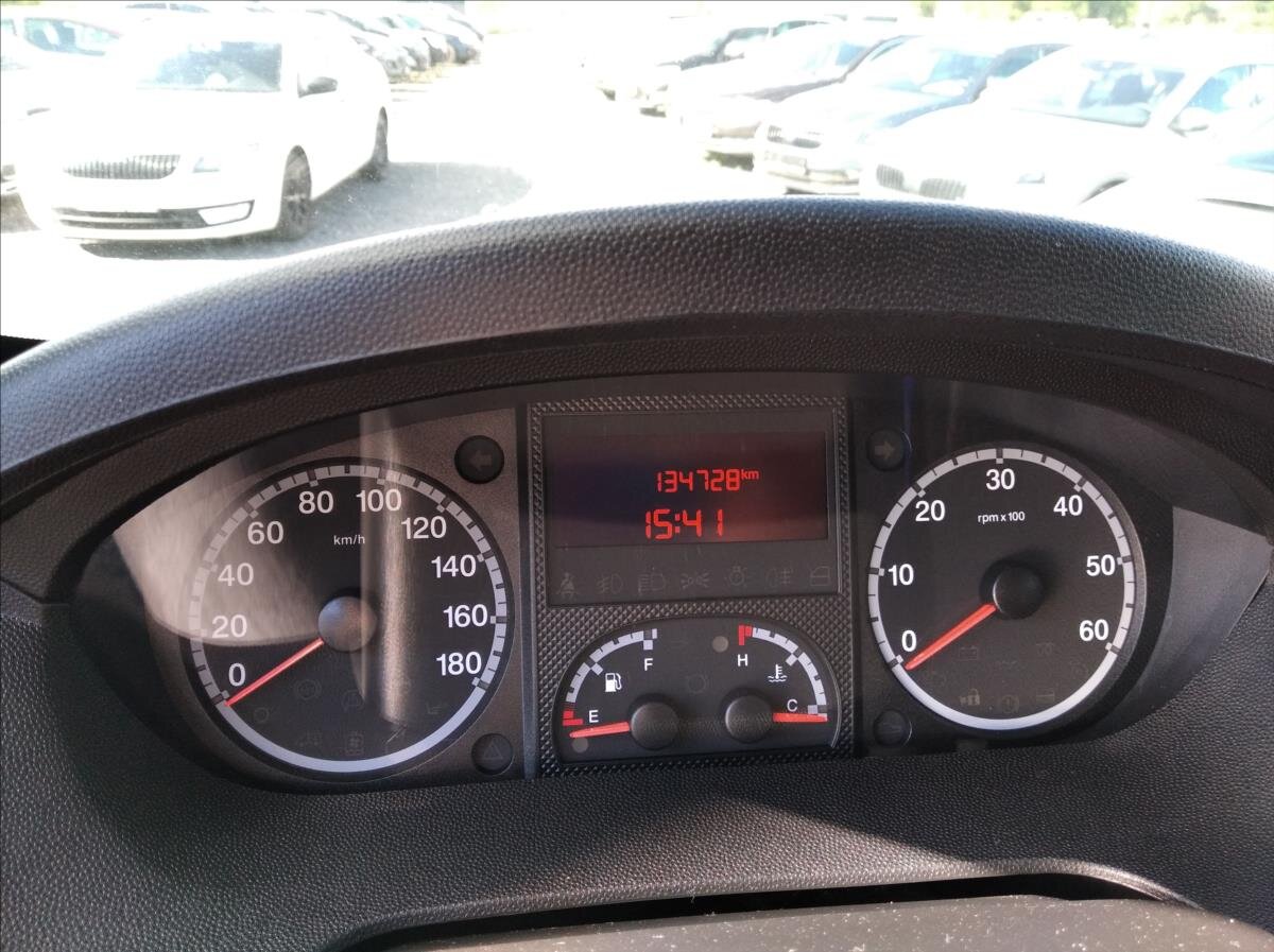 Fiat Ducato Kombi 2,0 l 85 kw