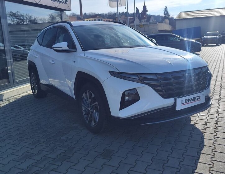 Hyundai Tucson SUV 1,6 l 100 kw