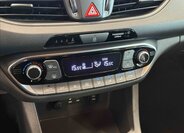 Hyundai i30 Hatchback 1,4 l 103 kw
