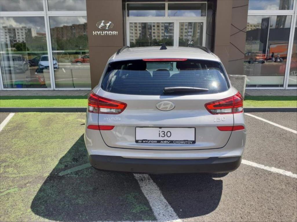 Hyundai i30 Kombi 998,0 85 kw