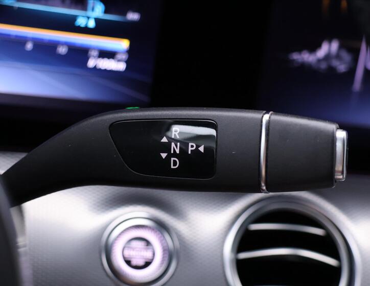 Mercedes-Benz Třídy E 26