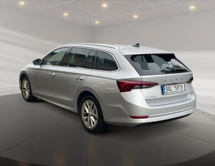 Škoda Octavia Kombi 2,0 l 85 kw
