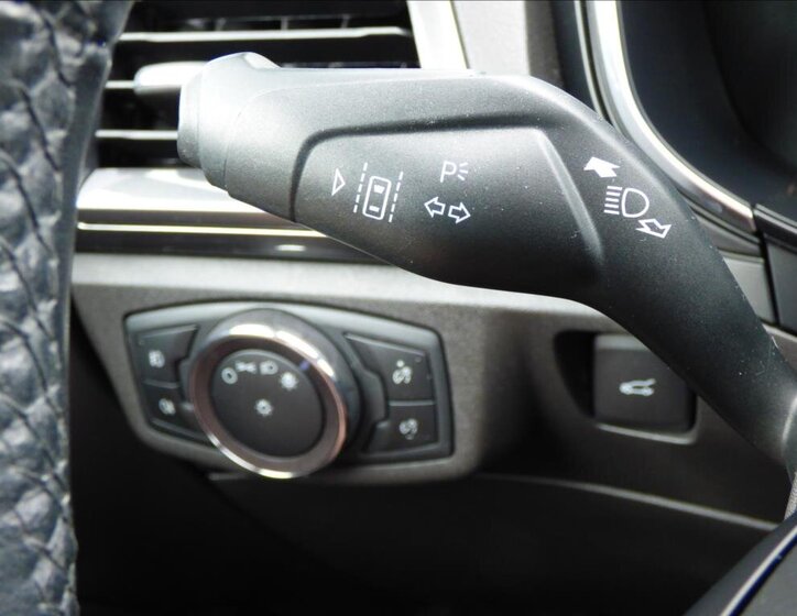 Ford Mondeo Kombi 2,0 l 110 kw