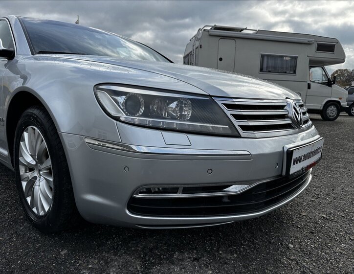 Volkswagen Phaeton Sedan 3,0 l 176 kw