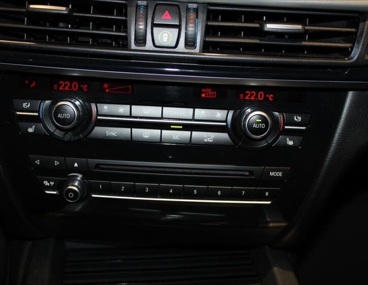 BMW X5 SUV / Terénní 3,0 l 190 kw