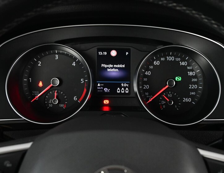 Volkswagen Passat Kombi 2,0 l 110 kw