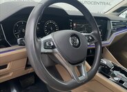 Volkswagen Touareg SUV / Terénní 3,0 l 210 kw