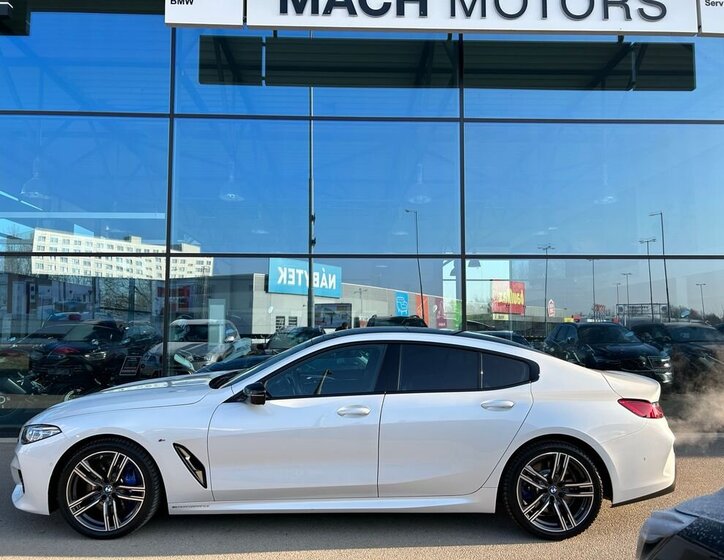 BMW Řada 8 Sedan / Limuzína 3,0 l 245 kw