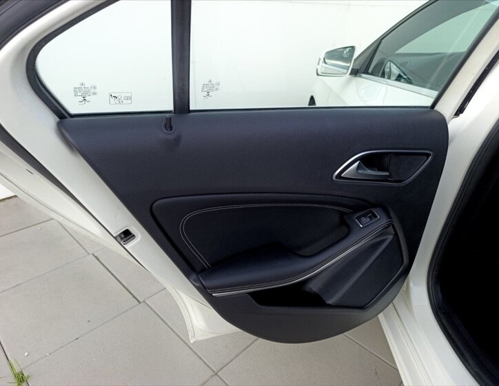 Mercedes-Benz Třídy A Kombi 1,5 l 80 kw