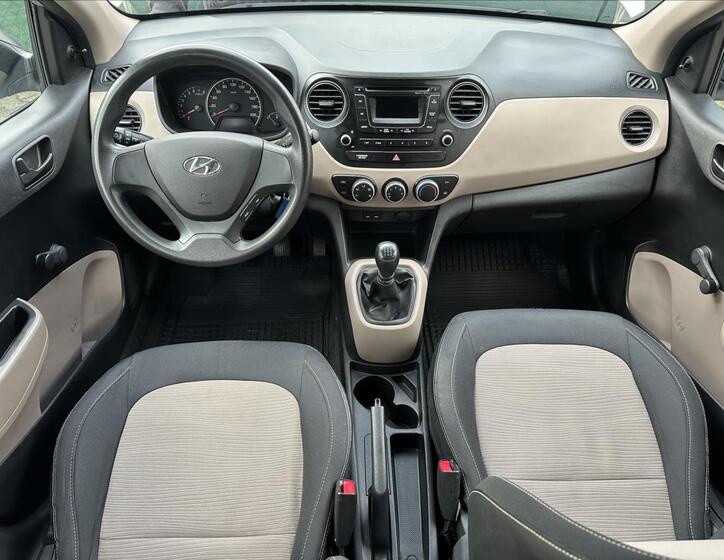 Hyundai i10 14