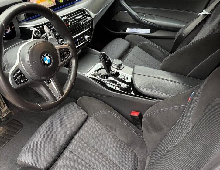 BMW Řada 5 Kombi 0,0 210 kw