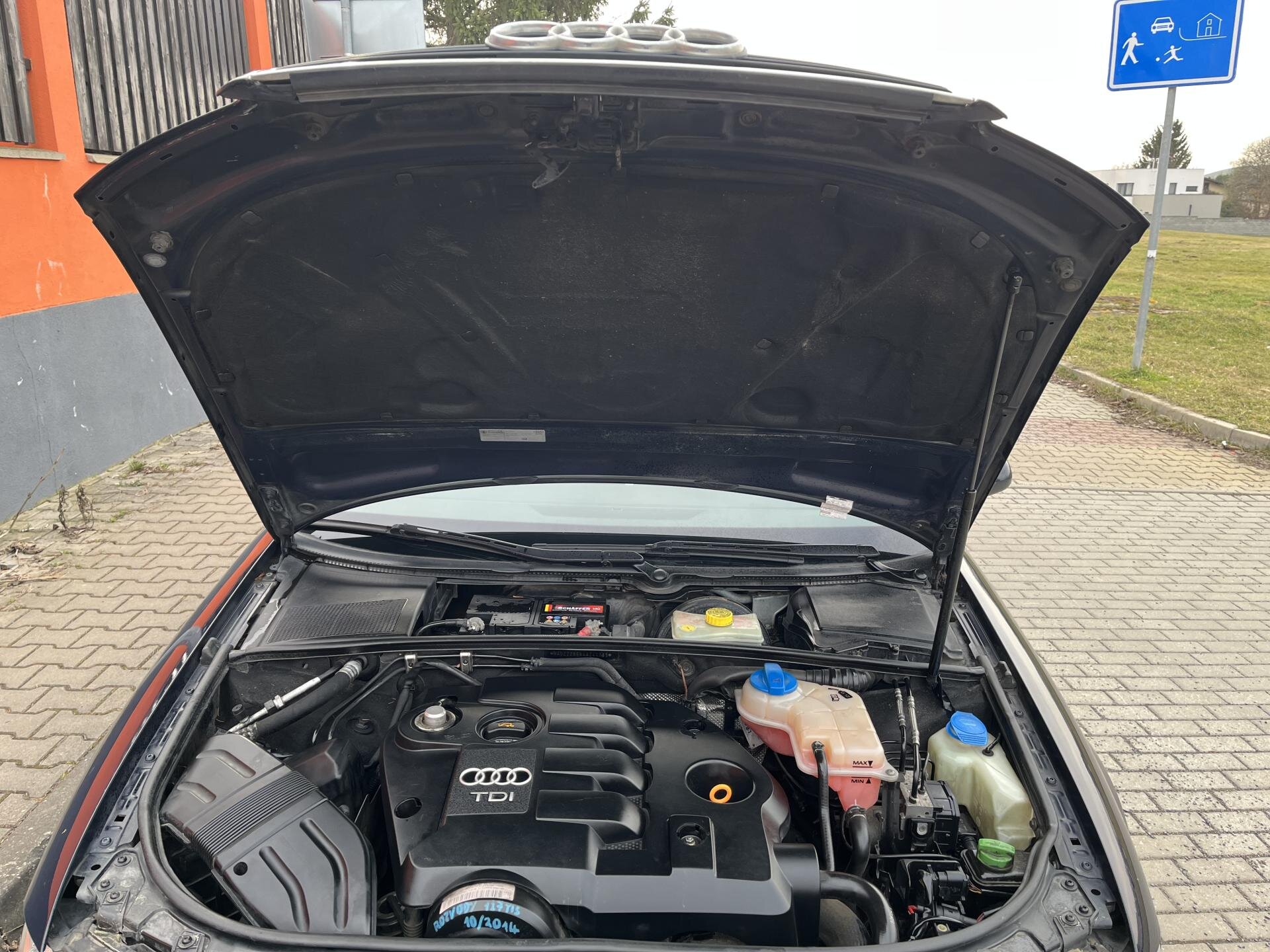 Audi A4 Sedan / Limuzína 1,9 l 74 kw