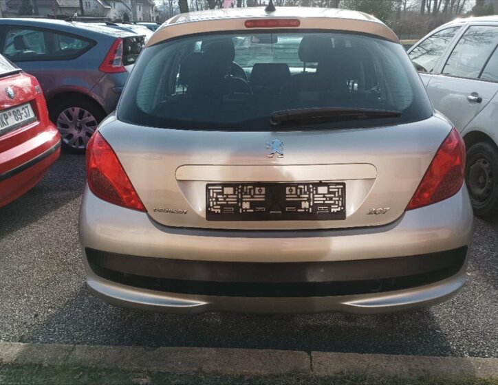 Peugeot 207 Hatchback 1,4 l 54 kw