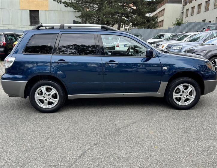 Mitsubishi Outlander 15