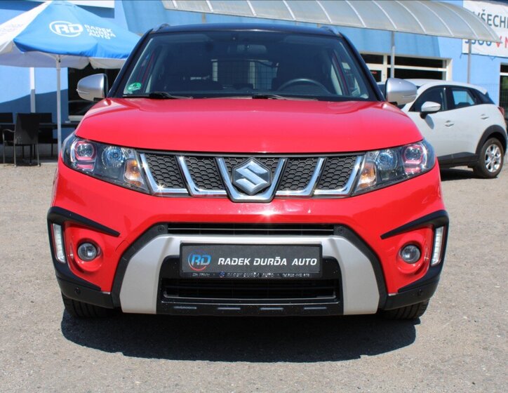 Suzuki Vitara 2