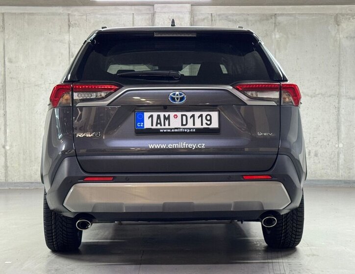 Toyota RAV4 SUV 2,5 l 163 kw