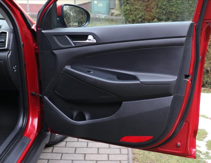 Hyundai Tucson SUV 1,6 l 130 kw