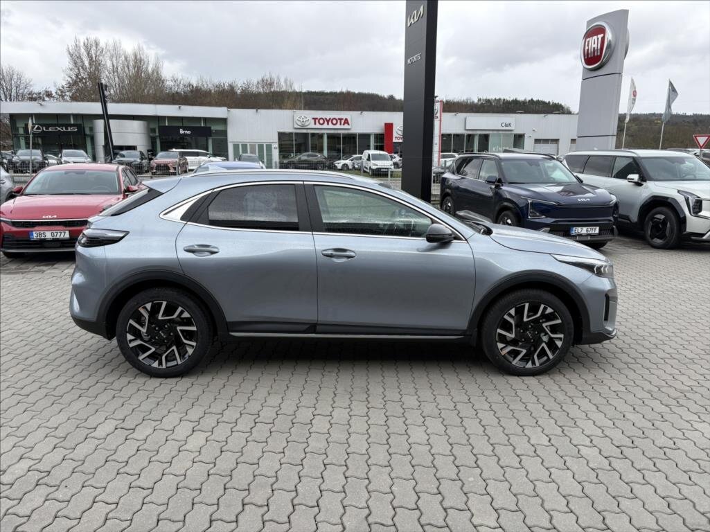 KIA XCeed SUV / Terénní 1,6 l 110 kw