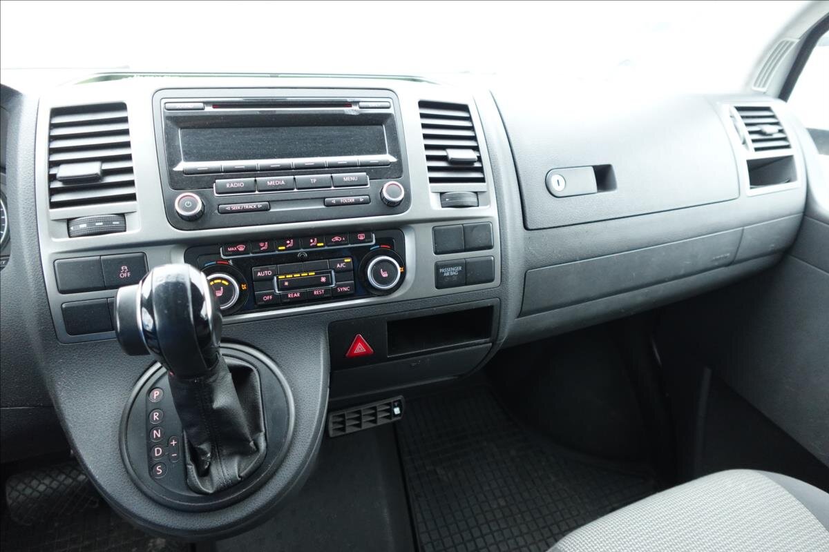 Volkswagen Caravelle Ostatní 2,0 l 132 kw