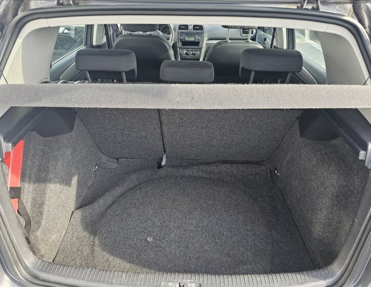 Volkswagen Golf Hatchback 1,4 l 59 kw