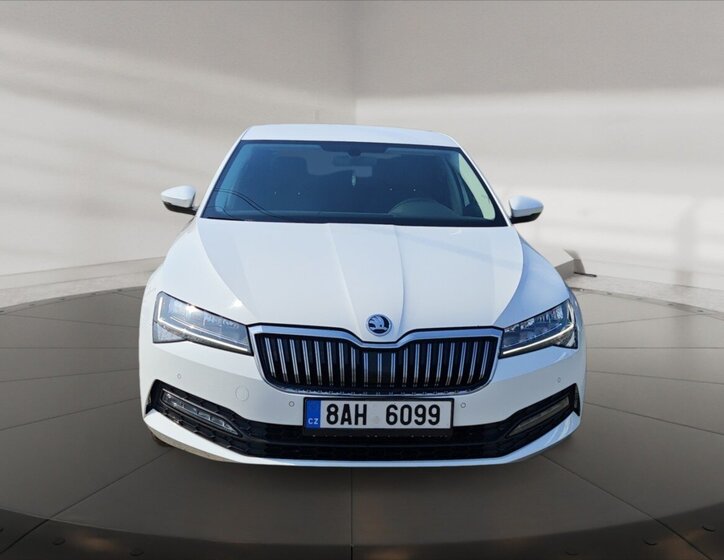 Škoda Superb Liftback 2,0 l 110 kw