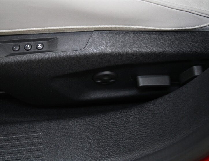 DS Automobiles DS4 SUV 1,6 l 165 kw