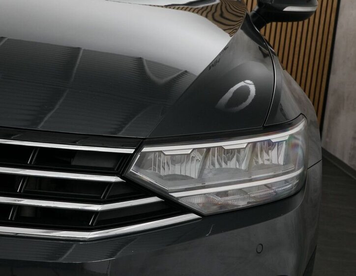 Volkswagen Passat Kombi 2,0 l 110 kw