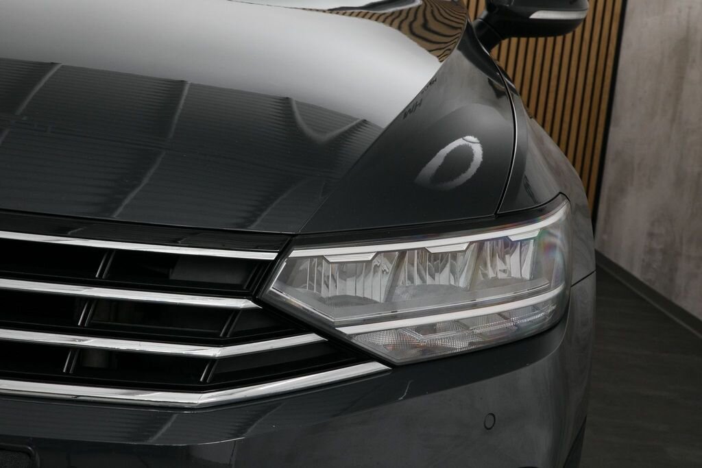 Volkswagen Passat Kombi 2,0 l 110 kw