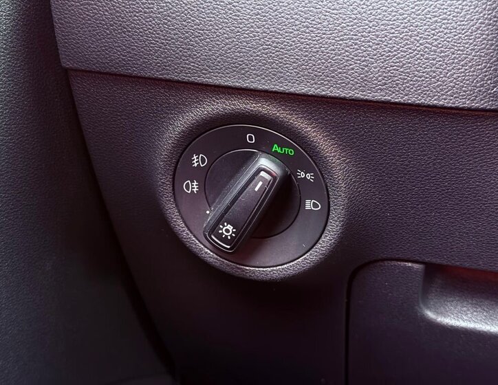 Škoda Karoq SUV / Terénní 2,0 l 85 kw