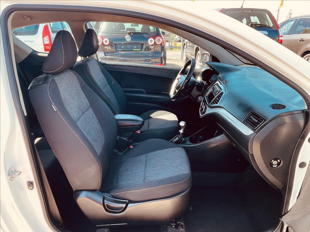 KIA Picanto Hatchback 998,0 51 kw