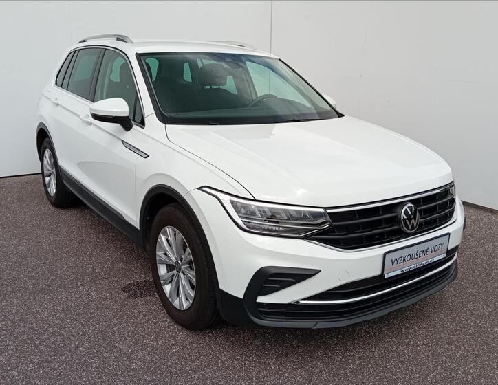 Volkswagen Tiguan 7