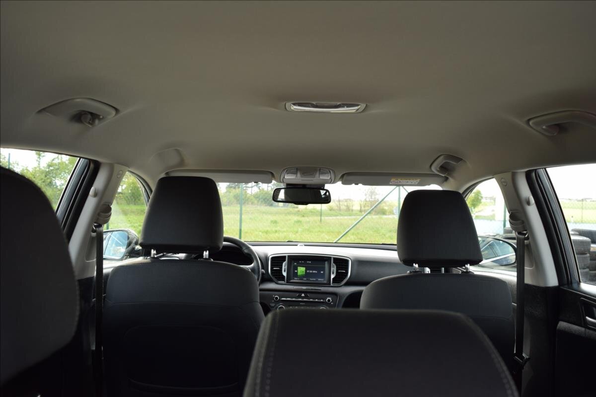 KIA Sportage SUV 2,0 l 100 kw