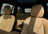 Volvo XC90 SUV / Terénní 2,0 l 173 kw