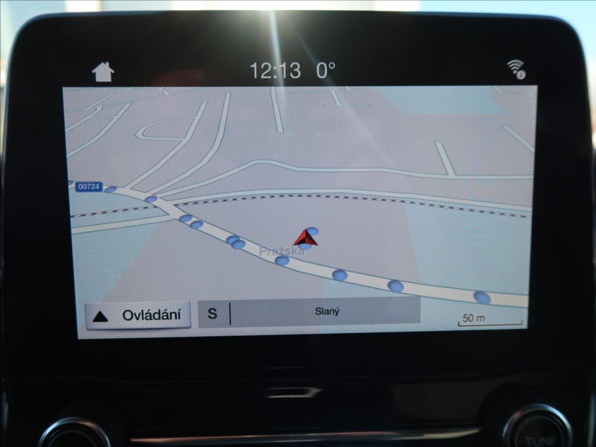 Ford Tourneo Custom MPV 2,0 l 96 kw