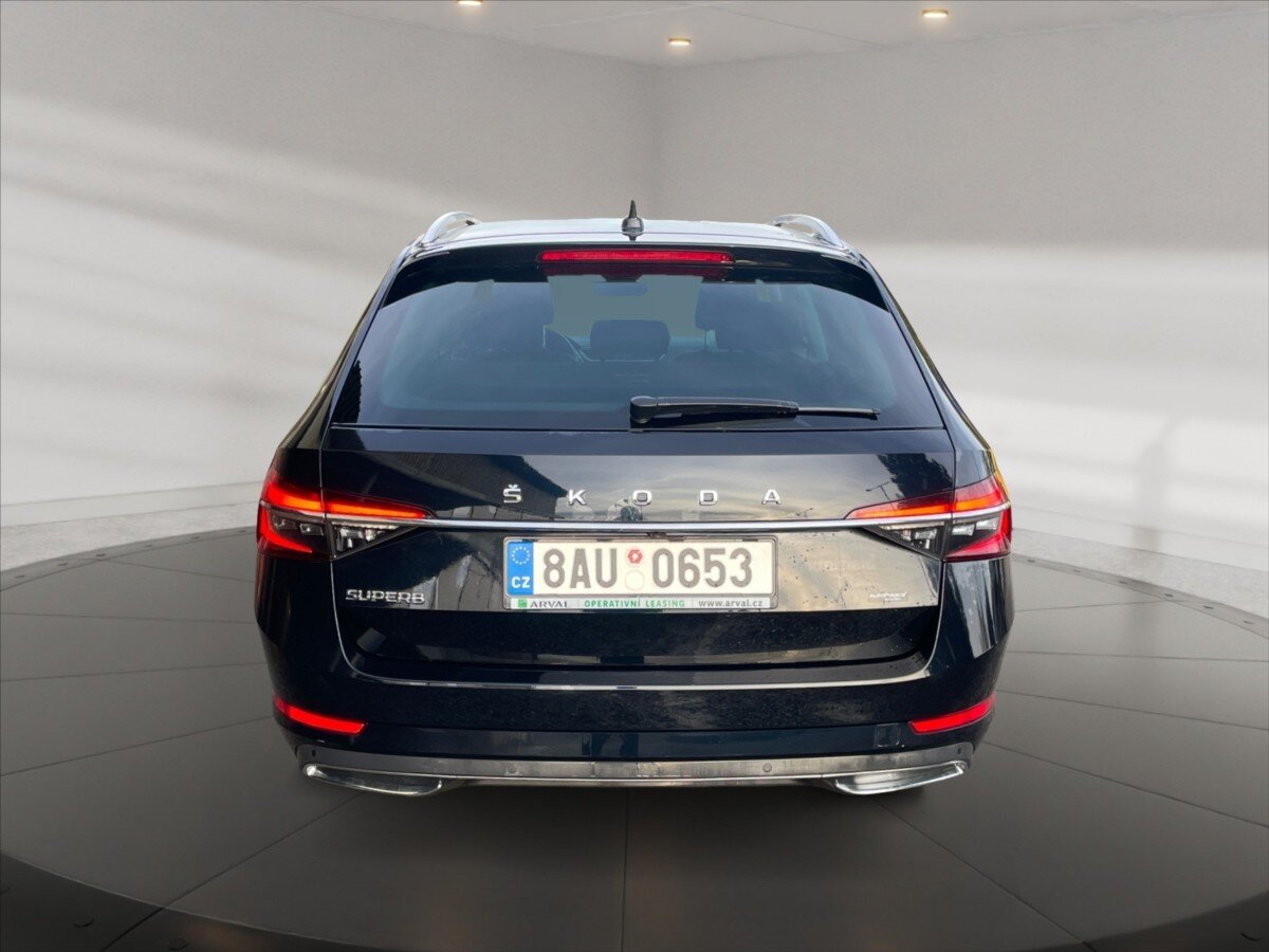 Škoda Superb