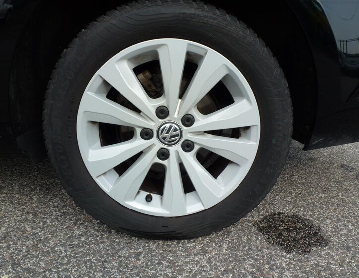 Volkswagen Golf Kombi 1,6 l 81 kw