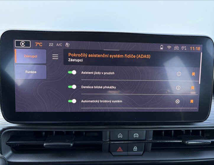 Jeep Avenger Sedan / Limuzína 1,2 l 74 kw