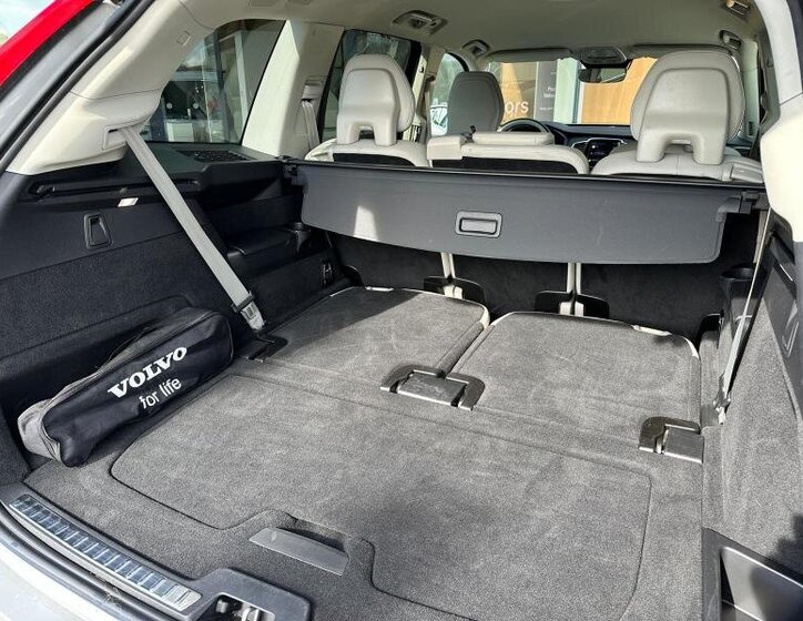 Volvo XC90 SUV 2,0 l 173 kw