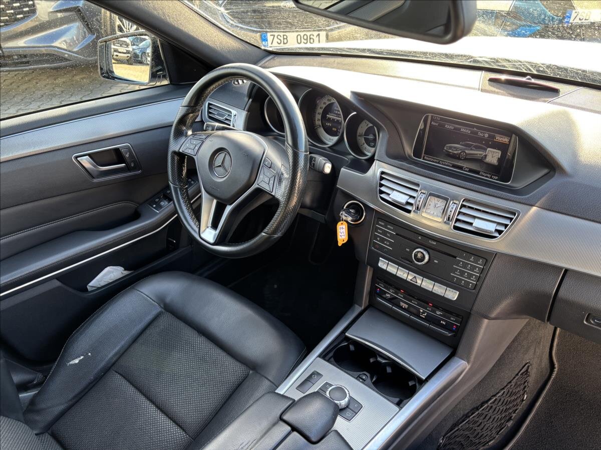 Mercedes-Benz Třídy E Kombi 2,1 l 125 kw