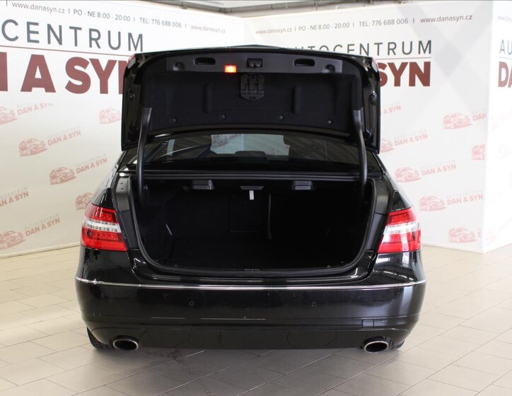 Mercedes-Benz Třídy E Sedan 3,0 l 170 kw