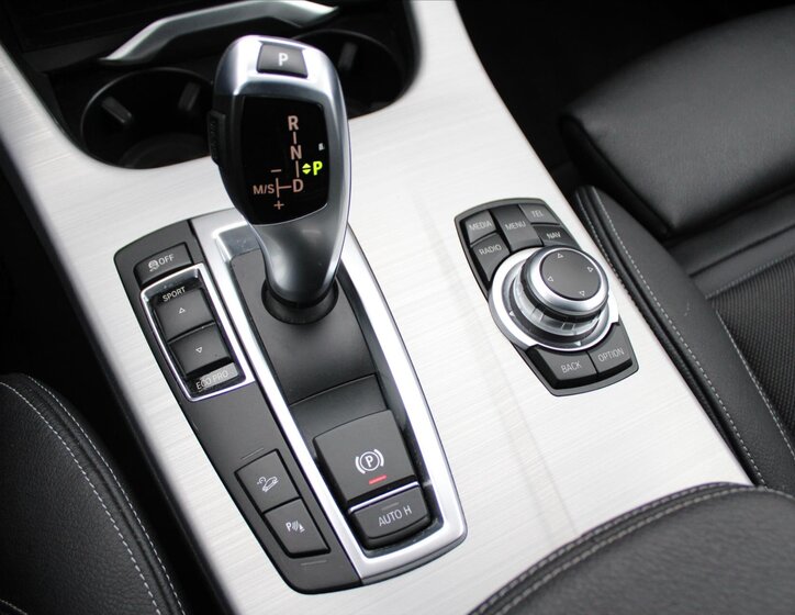 BMW X3 SUV 2,0 l 140 kw