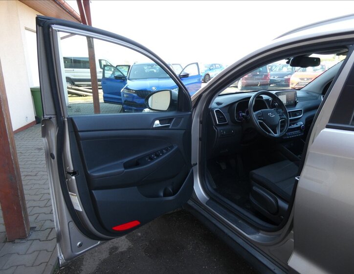 Hyundai Tucson SUV / Terénní 1,6 l 85 kw