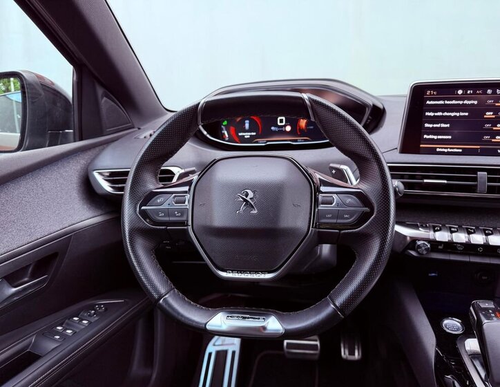 Peugeot 5008 SUV / Terénní 1,6 l 133 kw