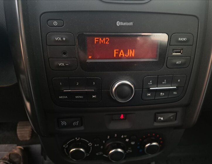 Dacia Duster SUV / Terénní 1,5 l 80 kw