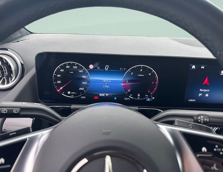 Mercedes-Benz GLA SUV / Terénní 2,0 l 110 kw